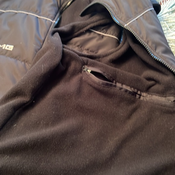 Mercedes AMG Vest - Picture 7 of 7